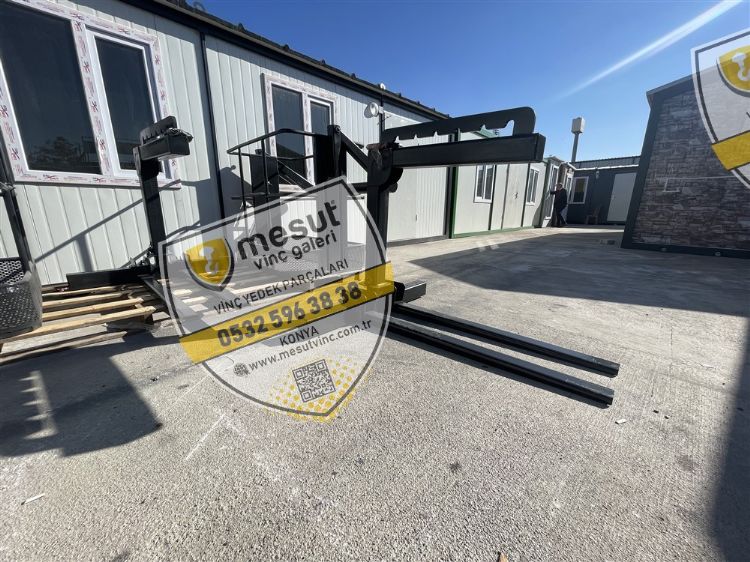 Satılık Bims Palet Kaldırma Aparatı Tuğla Yükleme Aparatı Bims Tuğla Çatalı Vinç Kaldırma Ekipmanları