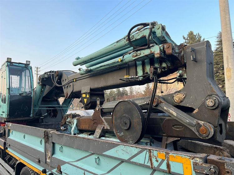 Satılık 2.el 30 Tonluk Çift Kırma Vinç