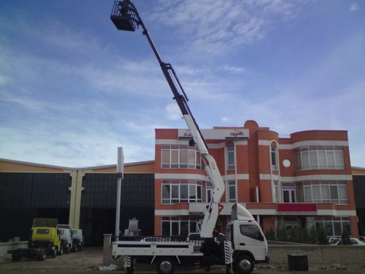 Satılık Konya İmalatı Sıfır Vinç 8 10 13,3 16,6 20 Tonluk Garantili Vinç Hemen Teslim Vinç Hazır Araç Üstü Vinç