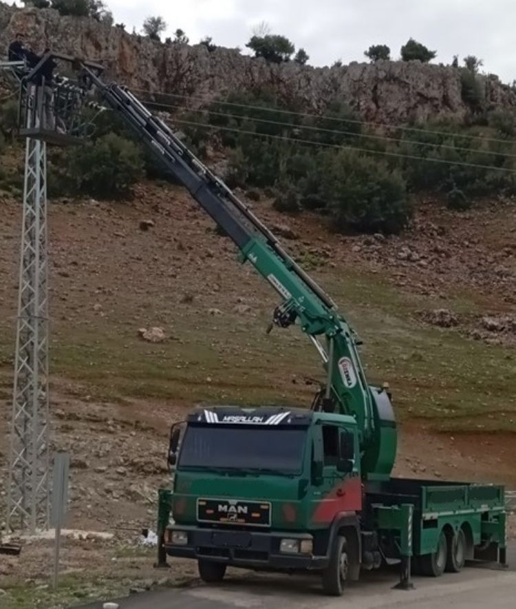 2.el sıfır ayarında az kullanılmış 10 tonluk vinç satılık vinç Konya
