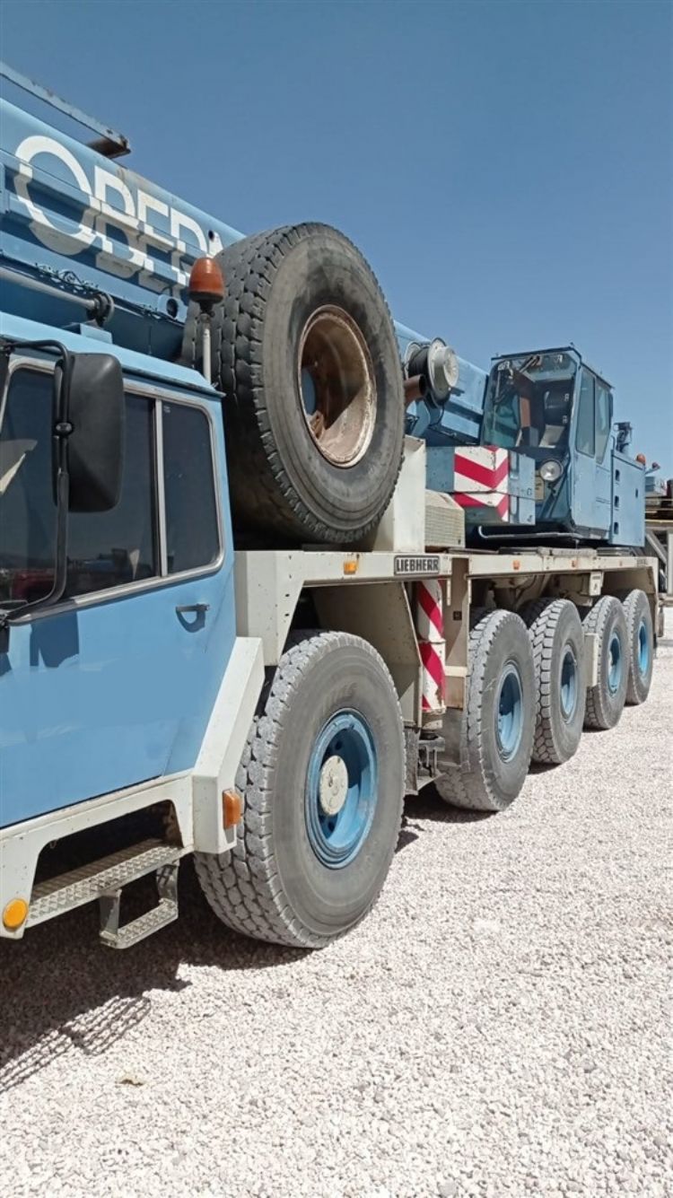 Satılık Liebherr LTM 1090 90 tonluk Teleskobik Mobil Vinç