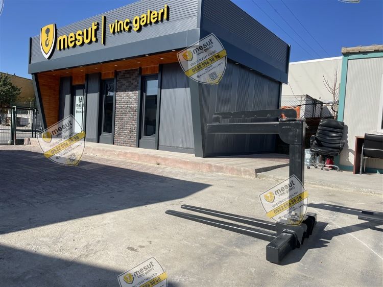 Satılık Bims Palet Kaldırma Aparatı Tuğla Yükleme Aparatı Bims Tuğla Çatalı Vinç Kaldırma Ekipmanları