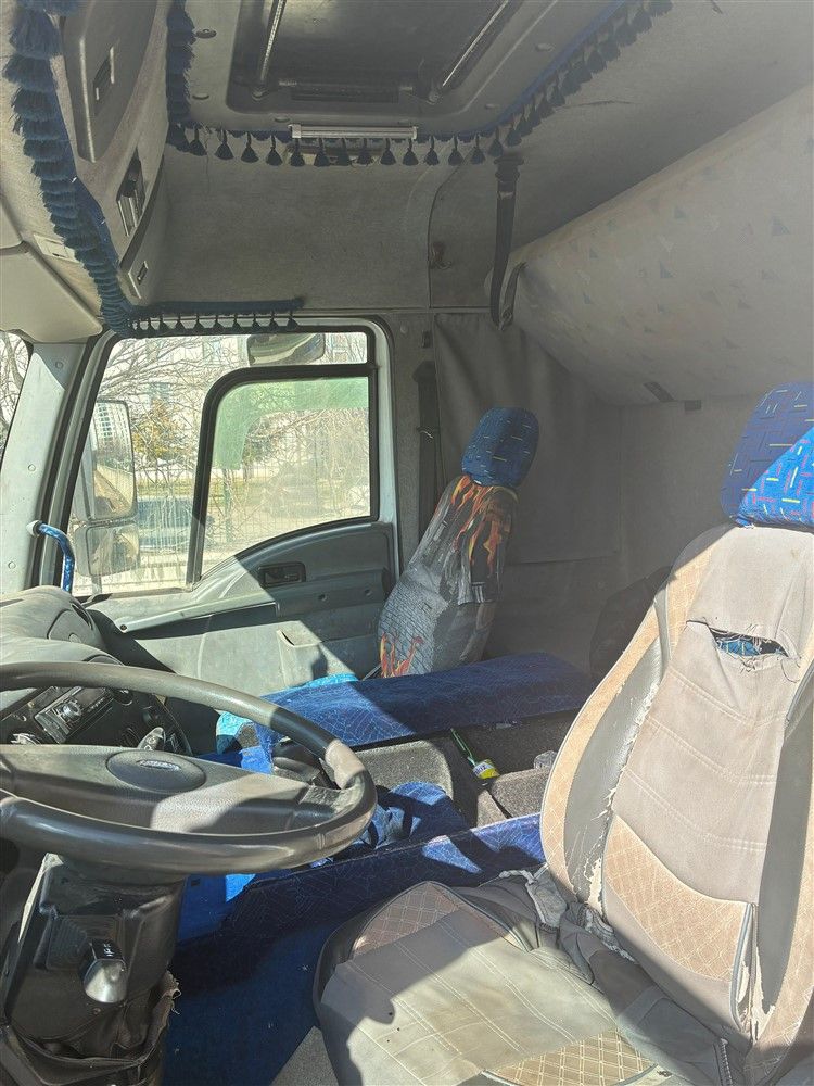 2.el Hidrokon Vinç Satılık 30 Tonluk Çift Kırma Vinç