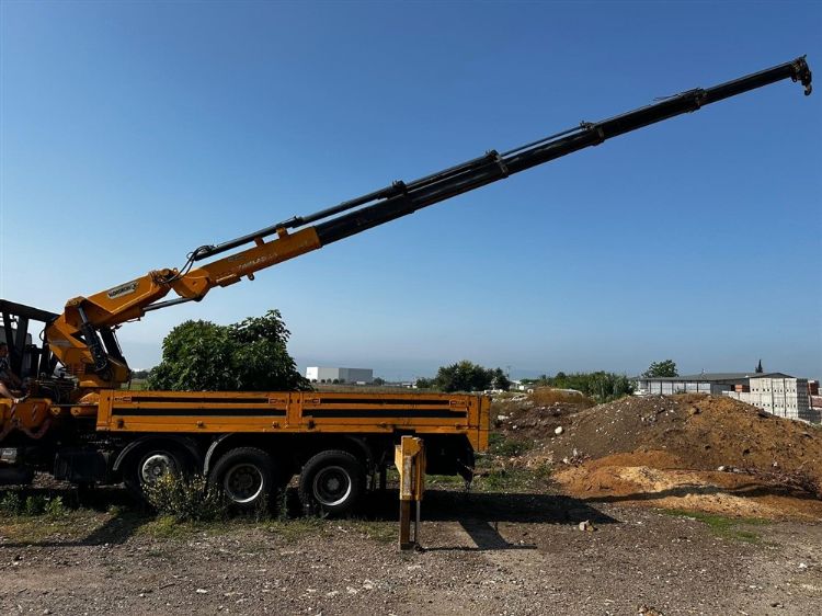 Satılık 16 Tonluk Hidrokon Vinç Kramiyerli Vinç Elektrikçi Hurdacı Vinci