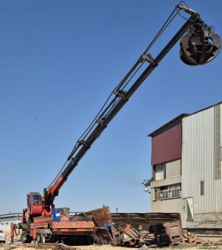 Satılık 25 Tonluk Vinç Konya Vinç Alım Satımında 20 Yıllık Tecrübe Mesut Vinç Galeri