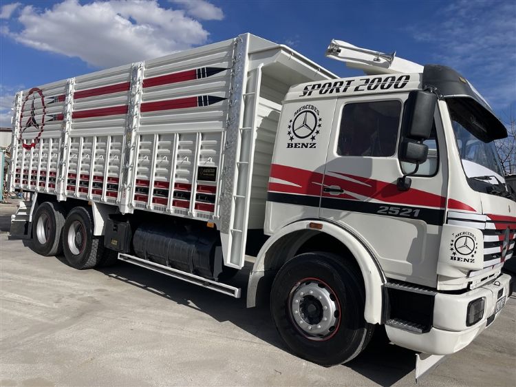 Satılık 2000 Model Mercedes 2521 Kamyon Damperli