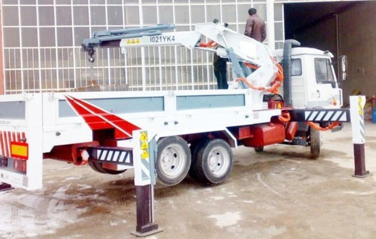 Satılık Konya İmalatı Sıfır Vinç 8 10 13,3 16,6 20 Tonluk Garantili Vinç Hemen Teslim Vinç Hazır Araç Üstü Vinç