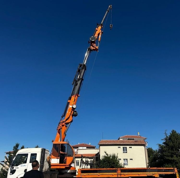 Satılık 30 Tonluk Çift Kırma Vinç Konya Mesut Vin Galeri'den Satılık Vinçler